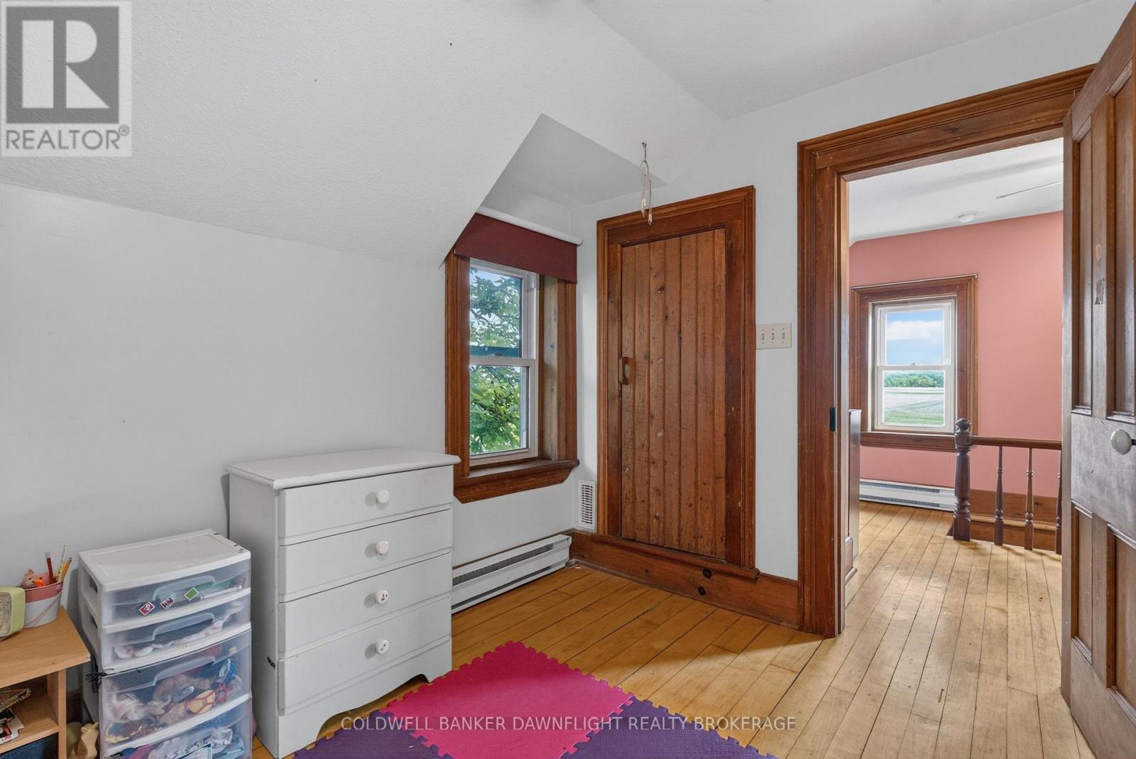 5740 32 Line Property Photo 28