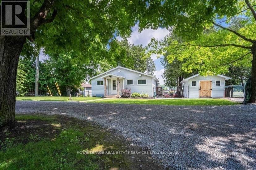 2365 Selwyn Bay Lane Property Photo 4