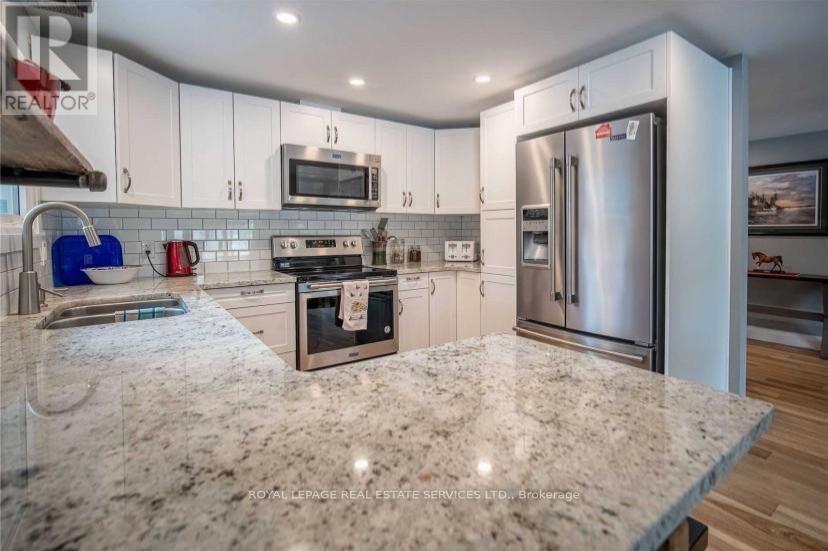 2365 Selwyn Bay Lane Property Photo 19