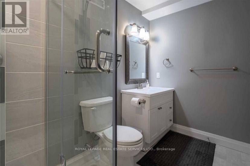 2365 Selwyn Bay Lane Property Photo 36