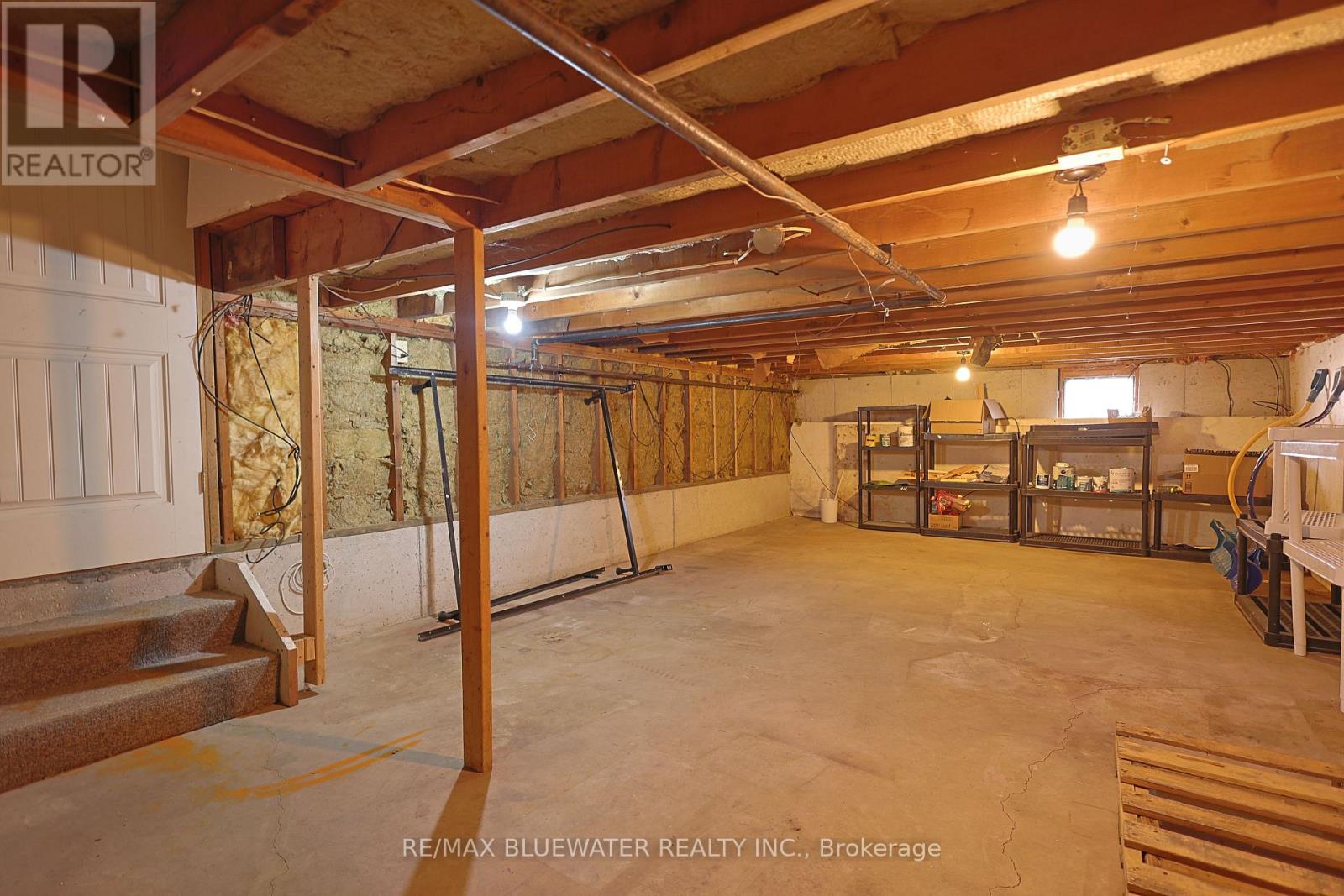 71251 Bluewater Highway Property Photo 33