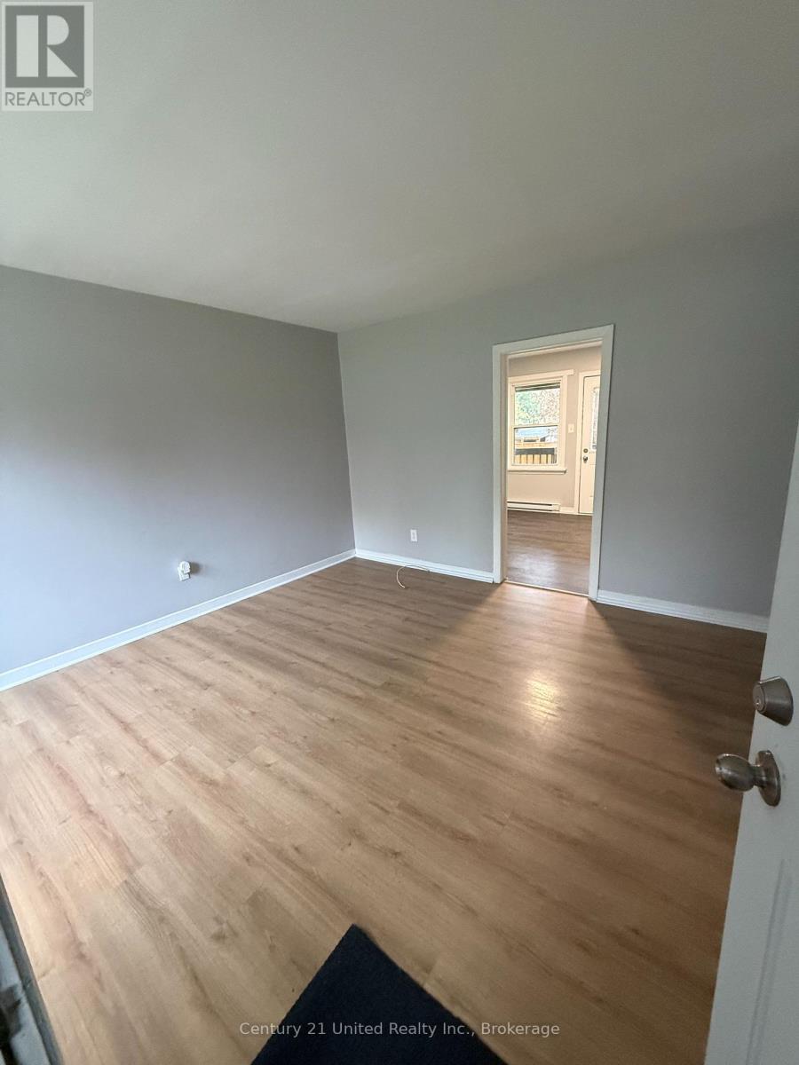 A - 1269 Clonsilla Avenue Property Photo 2