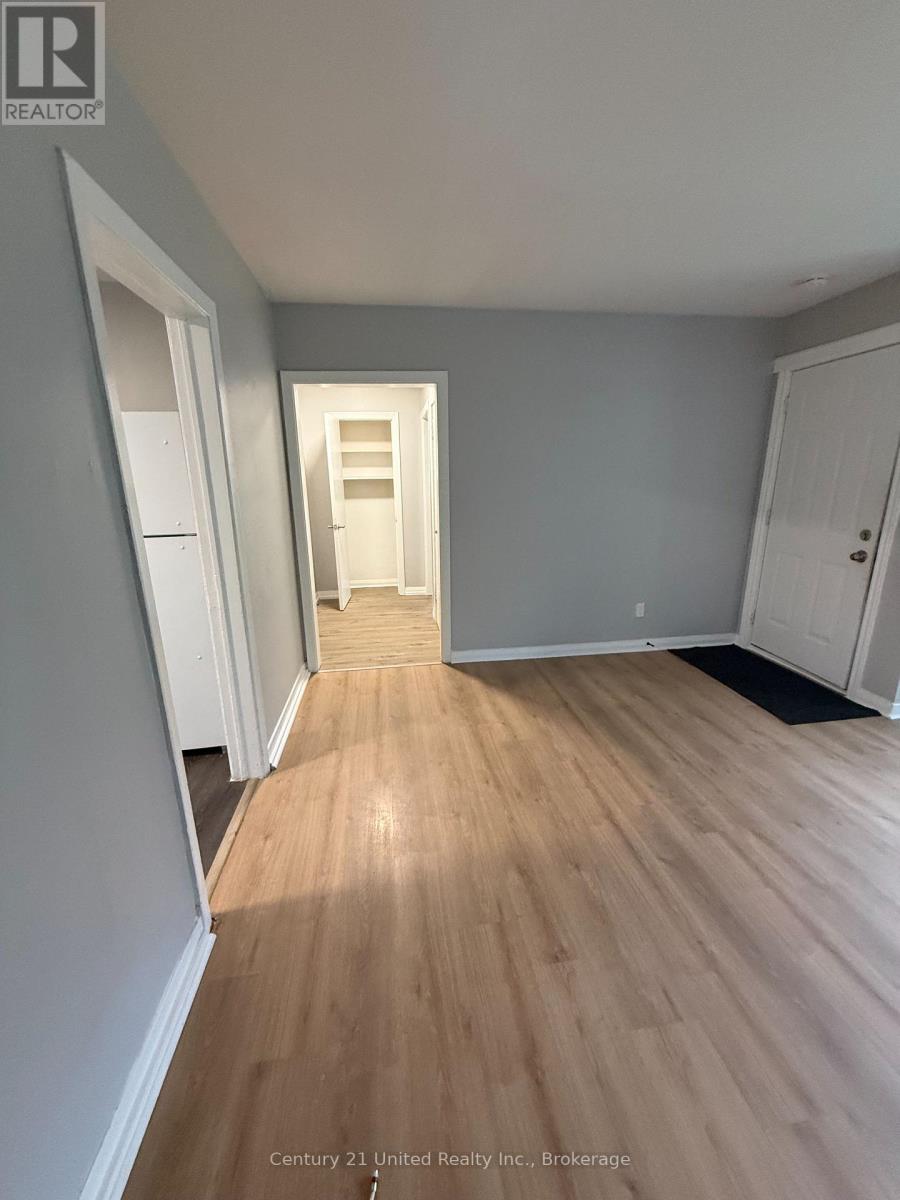 A - 1269 Clonsilla Avenue Property Photo 5
