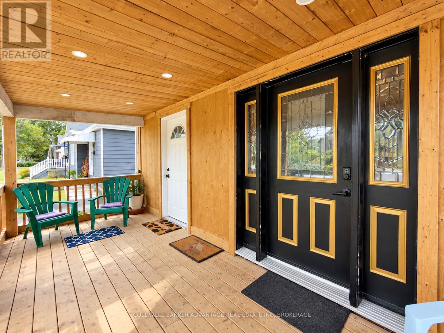 125 Omer Avenue Property Photo 3