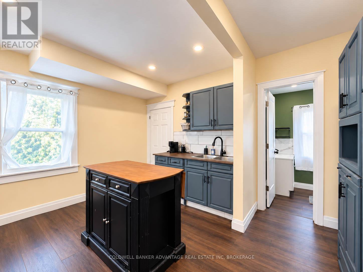125 Omer Avenue Property Photo 10