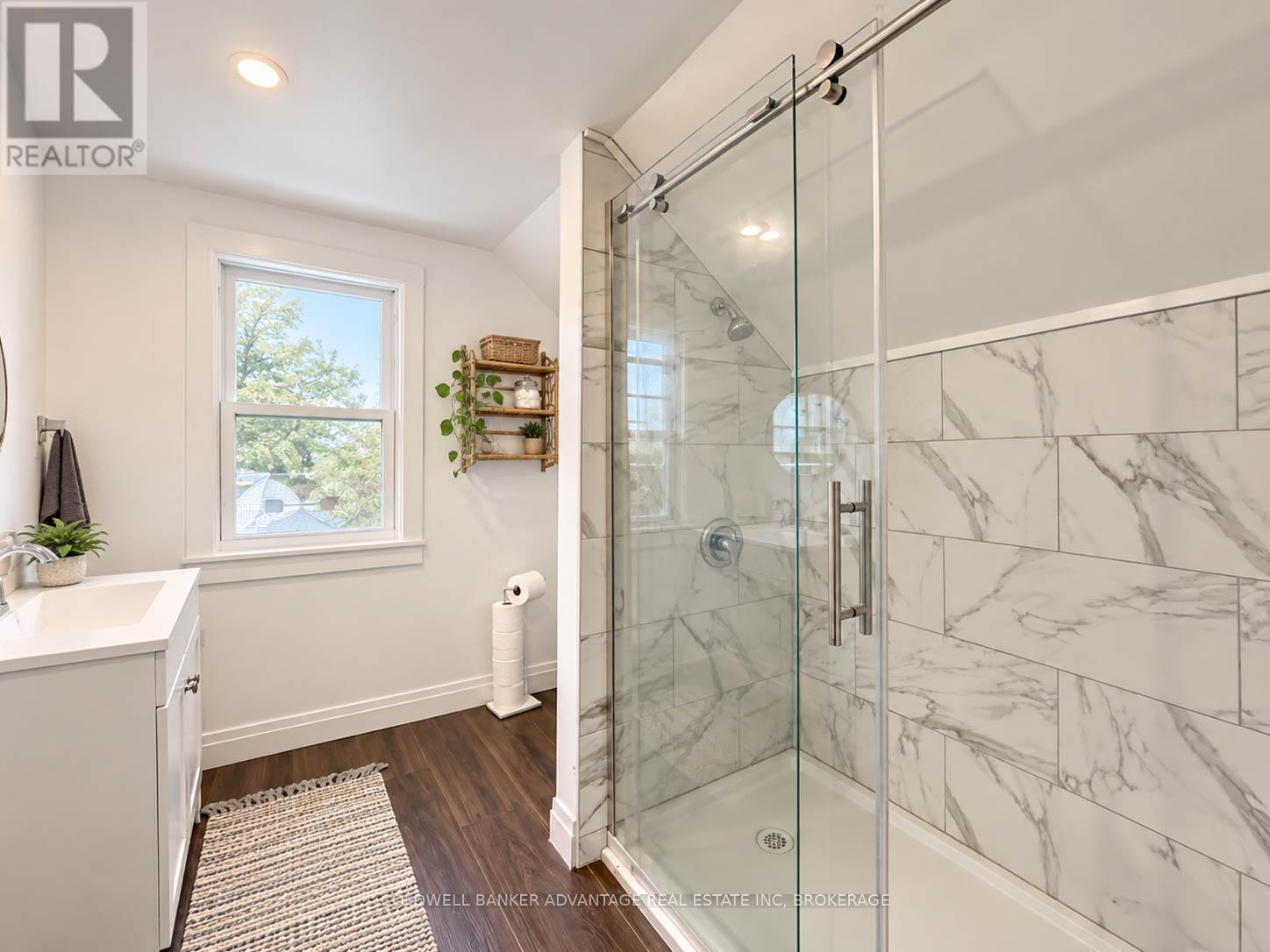 125 Omer Avenue Property Photo 28
