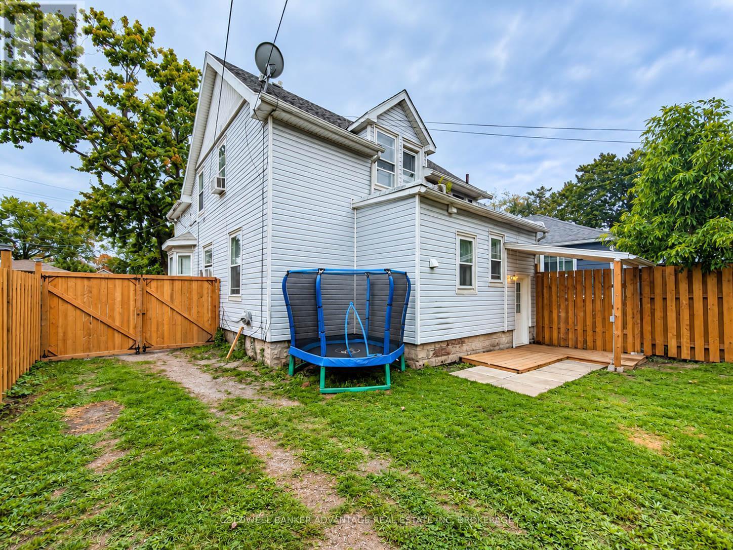 125 Omer Avenue Property Photo 32