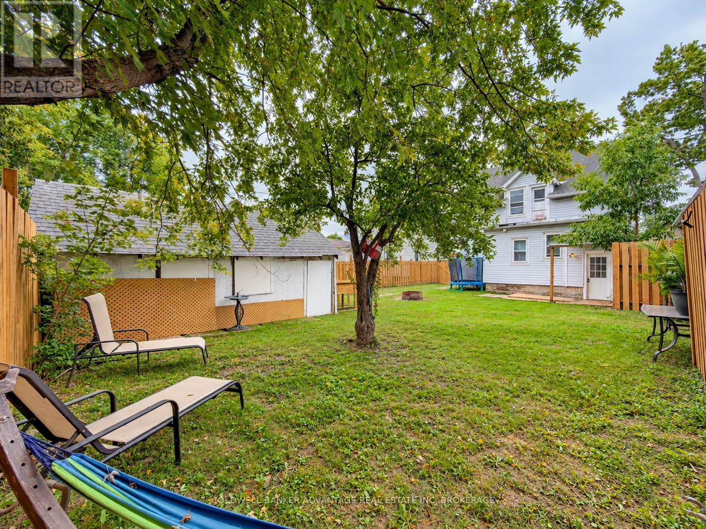 125 Omer Avenue Property Photo 35