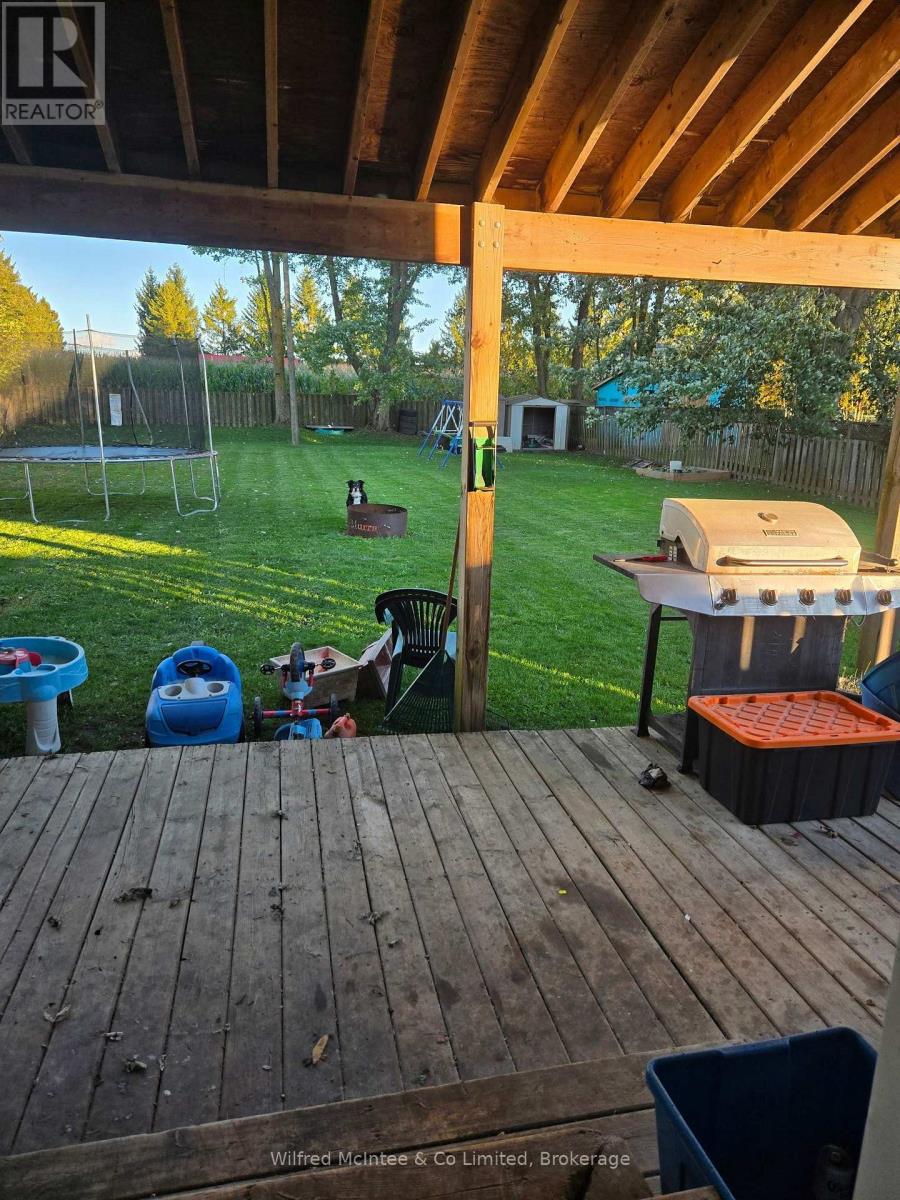 131 Clyde Street Property Photo 8