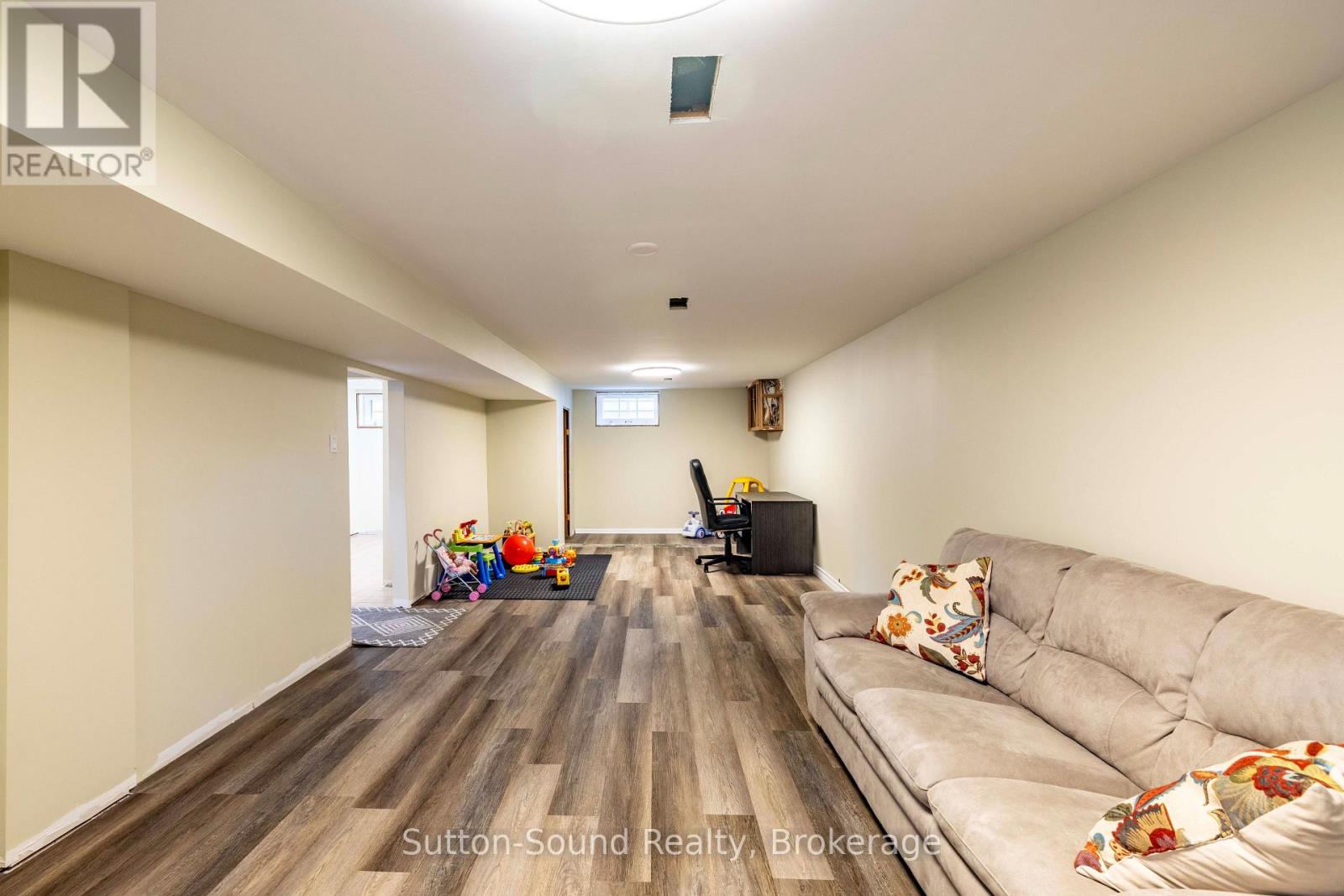 850 8th Avenue E Property Photo 19
