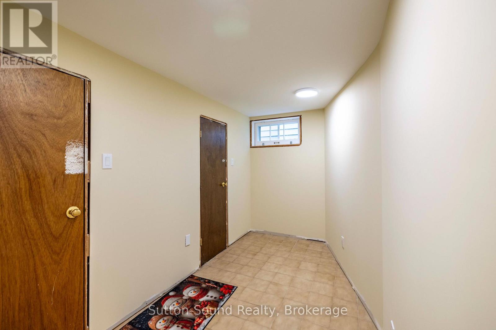 850 8th Avenue E Property Photo 24