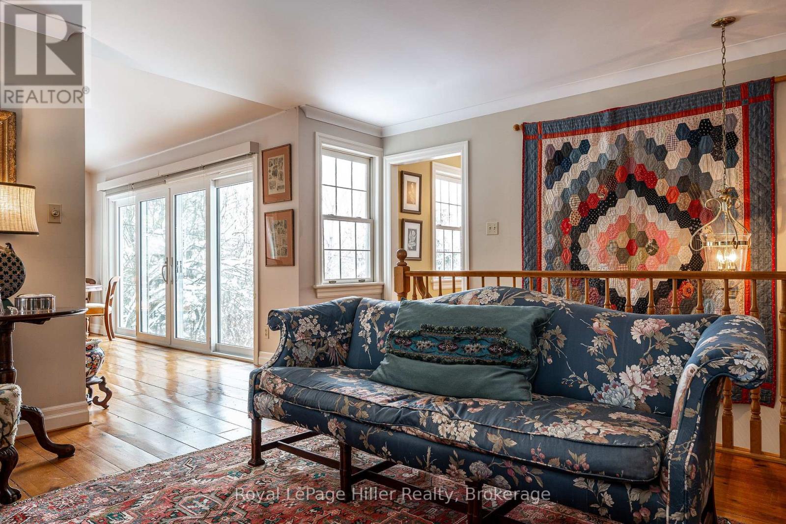 530 Holmes Street Property Photo 10