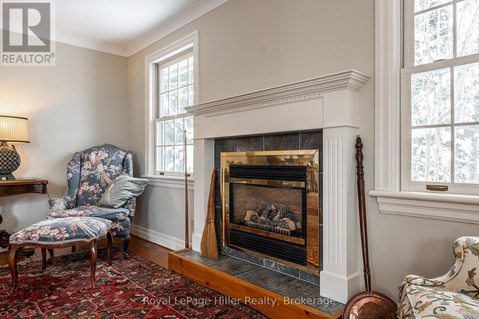 530 Holmes Street Property Photo 12