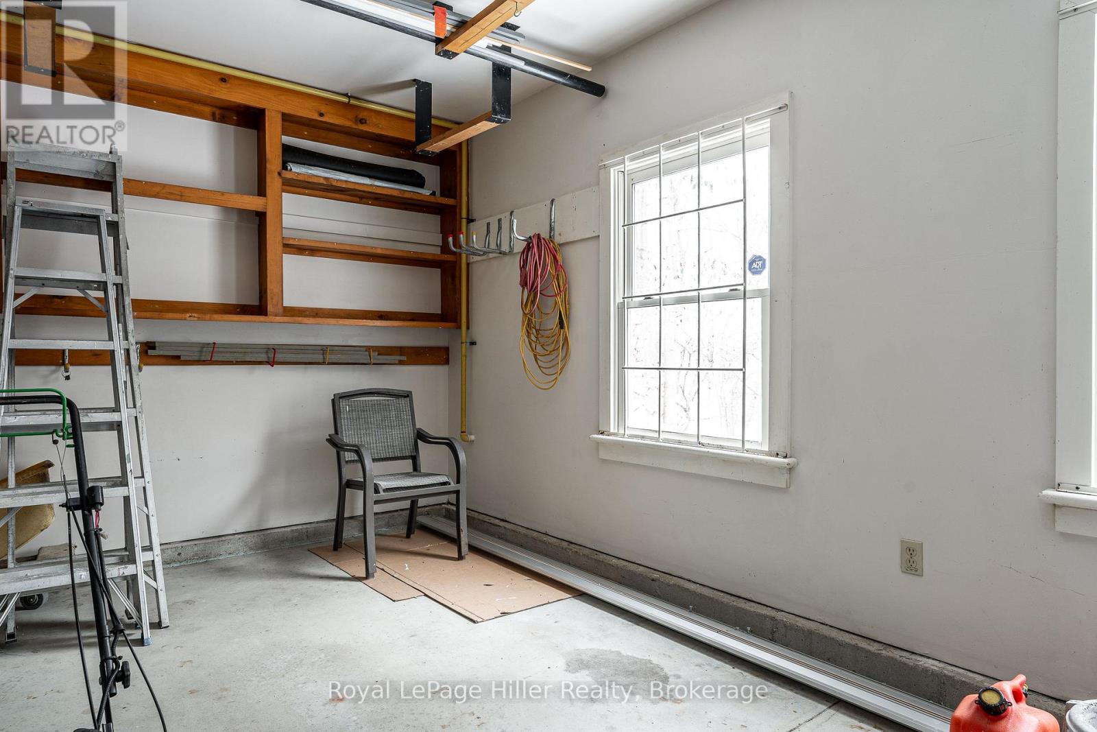 530 Holmes Street Property Photo 45