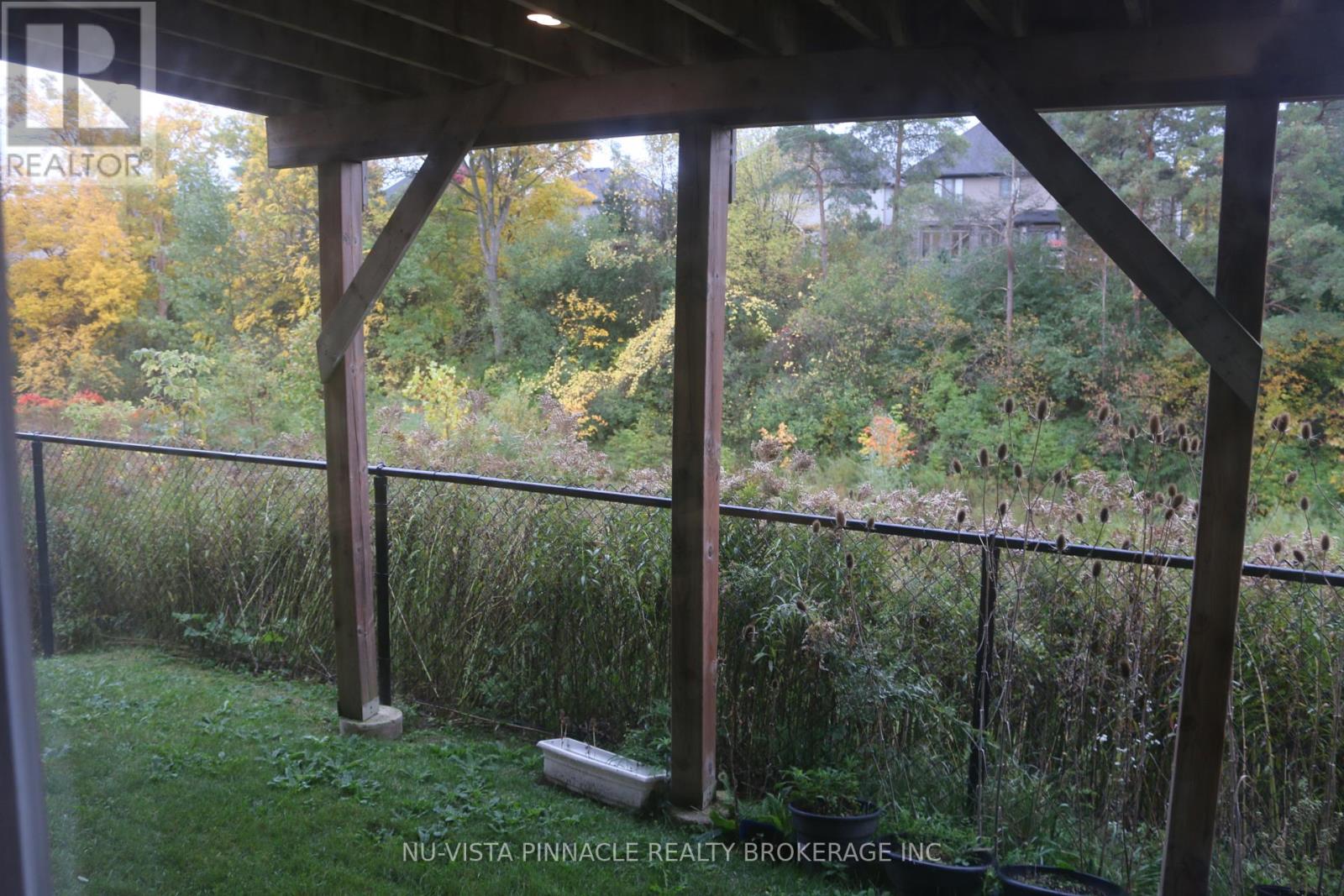 38 - 555 Sunningdale Road E Property Photo 24
