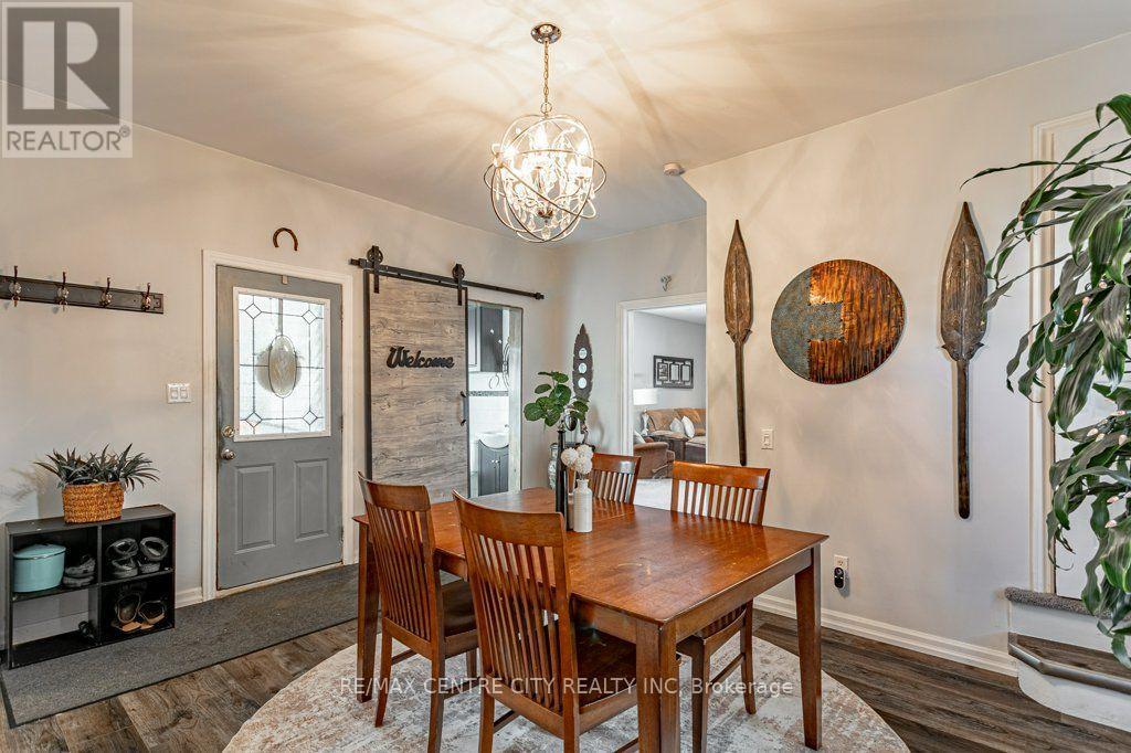 61 Alma Street Property Photo 12