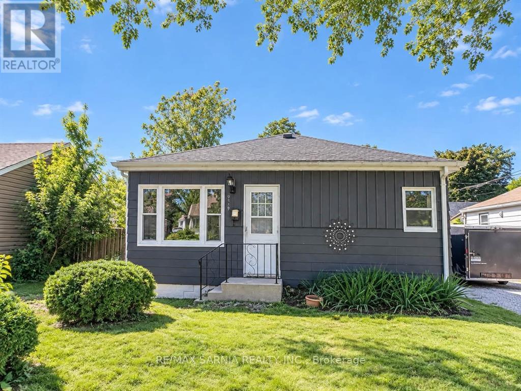 2519 TOURANGEAU ROAD Property Photo 1