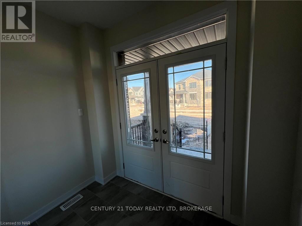 59 Rudder Road Property Photo 3