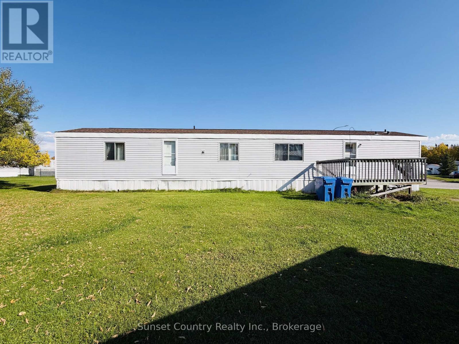 9 Cedar Bay Property Photo 2