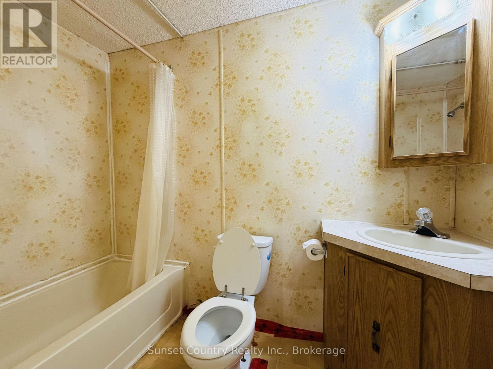9 Cedar Bay Property Photo 9