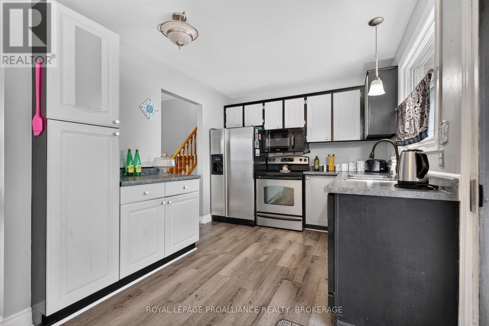 2 Virginia Street Property Photo 9