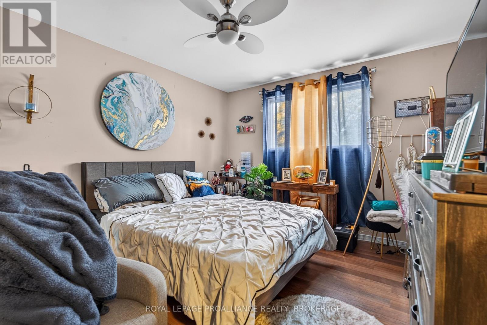 2 Virginia Street Property Photo 17