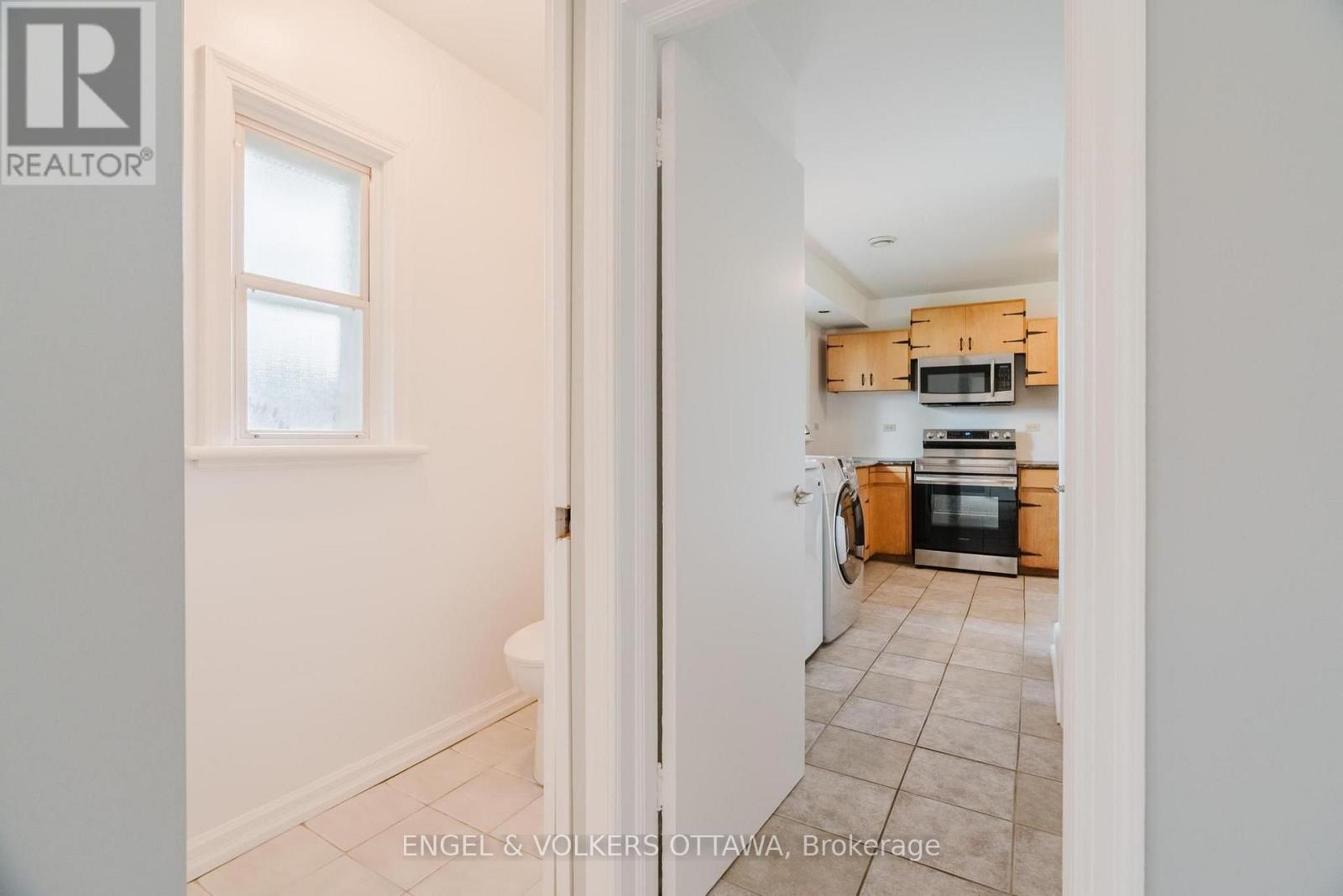 1994 Carling Avenue Property Photo 17