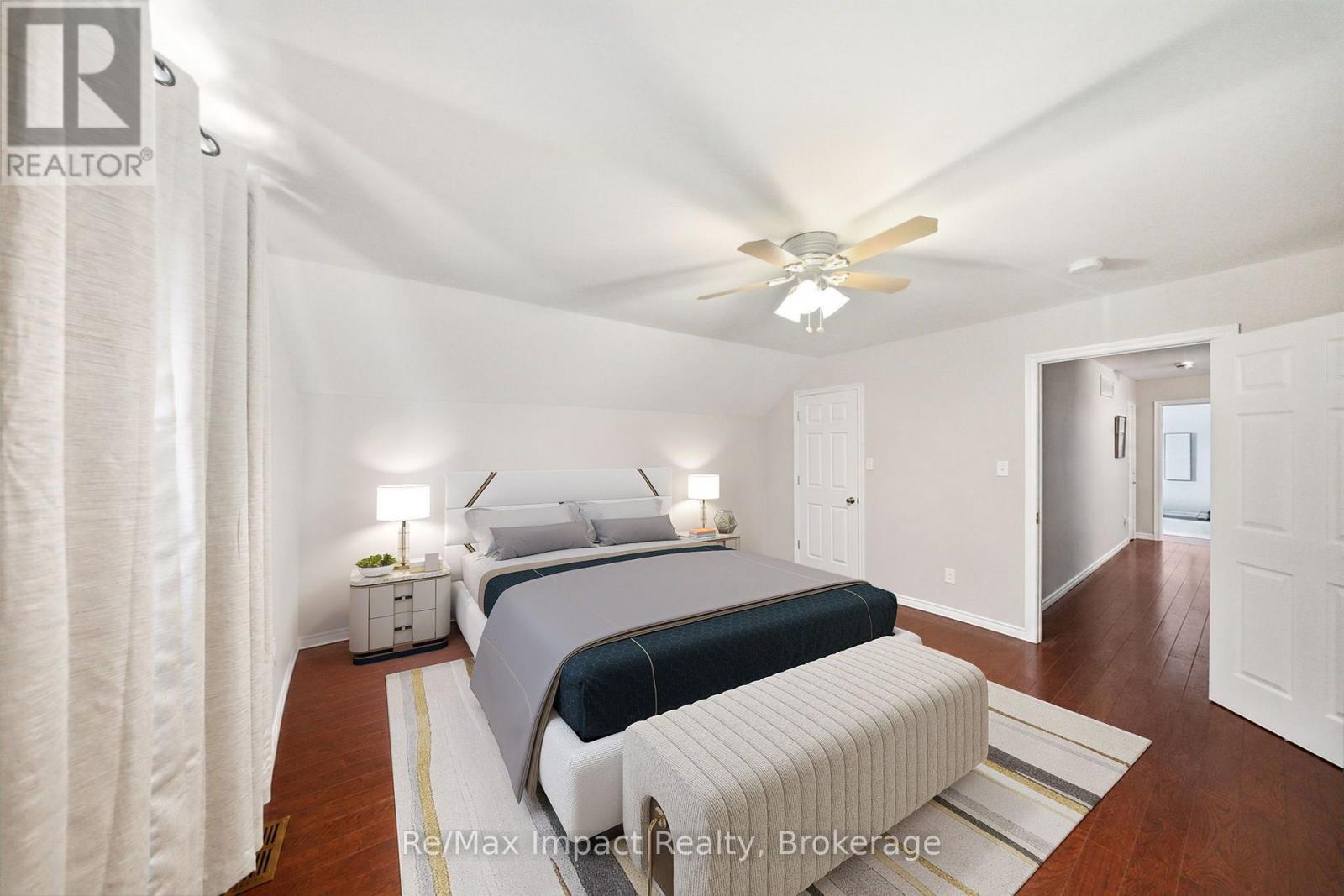7 University Avenue E Property Photo 10