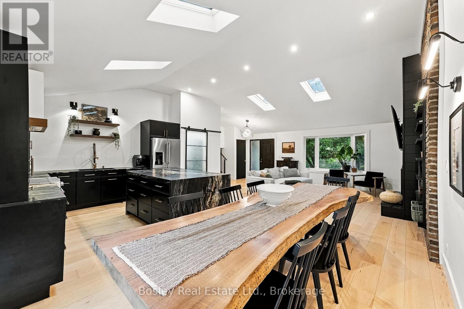 329 White Street Property Photo 13