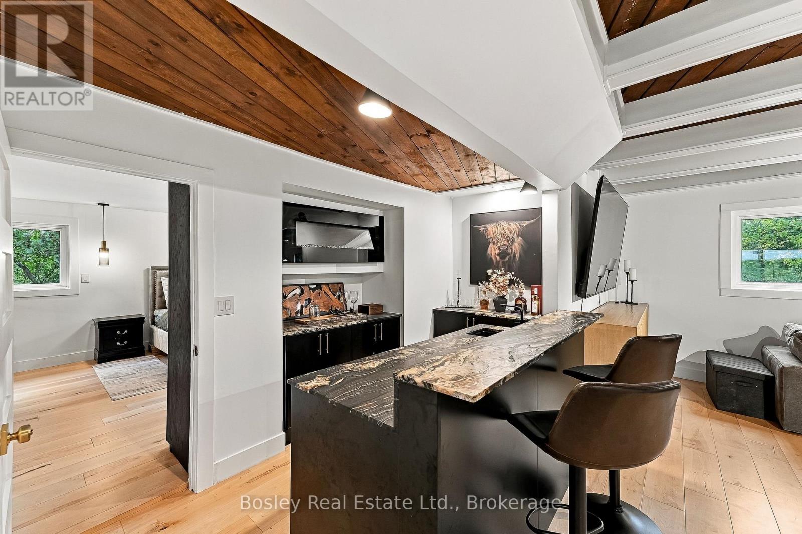 329 White Street Property Photo 17