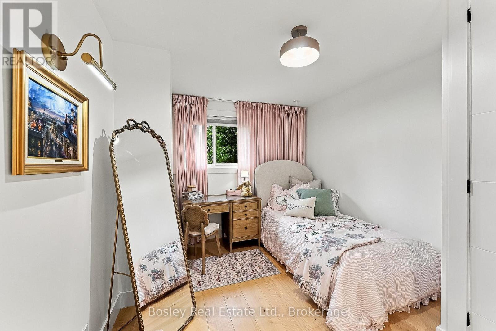 329 White Street Property Photo 26