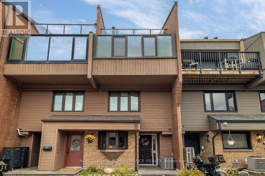 2 - 251 Bruyere Street Property Photo 2
