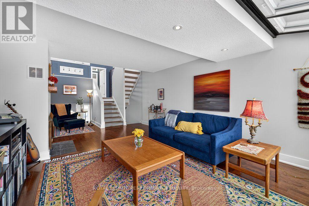 2 - 251 Bruyere Street Property Photo 17