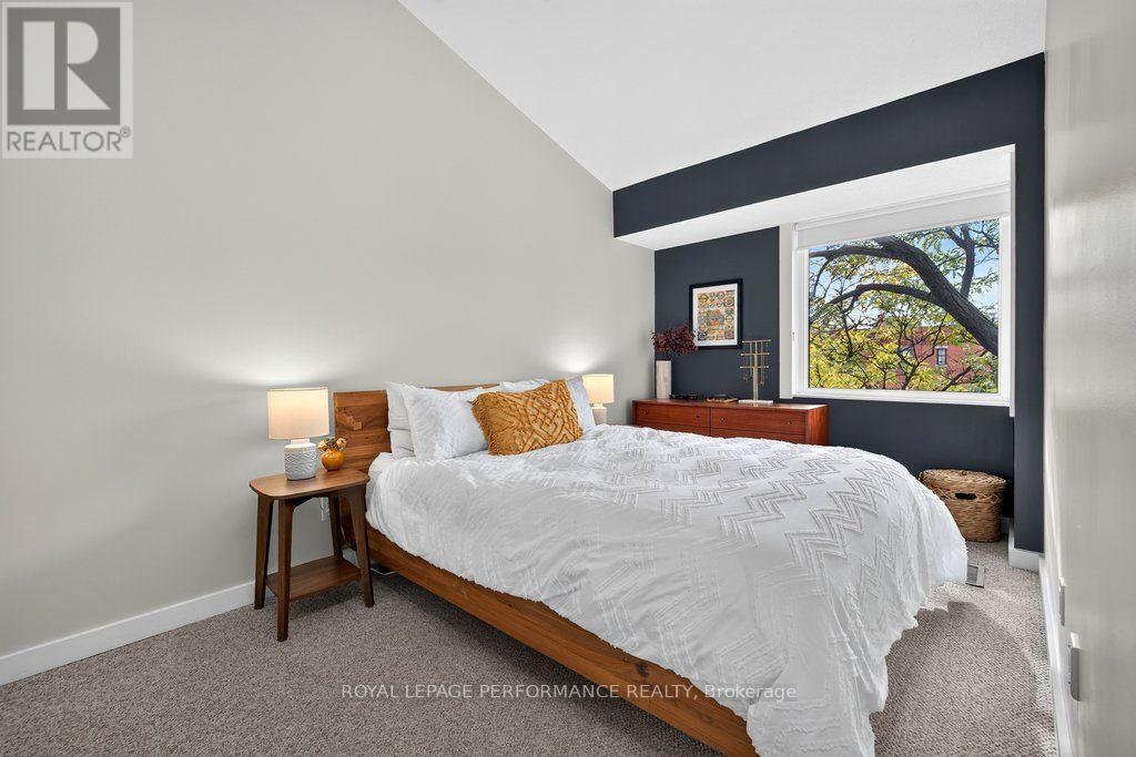 2 - 251 Bruyere Street Property Photo 29