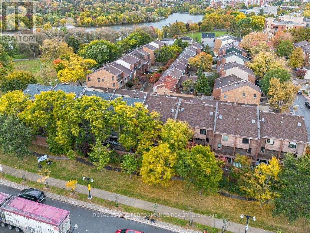 2 - 251 Bruyere Street Property Photo 47
