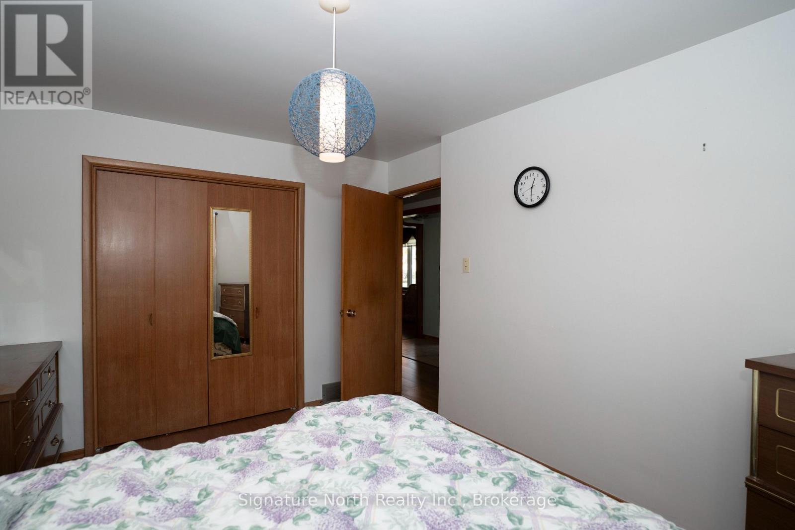 615 Hollylane Street Property Photo 24