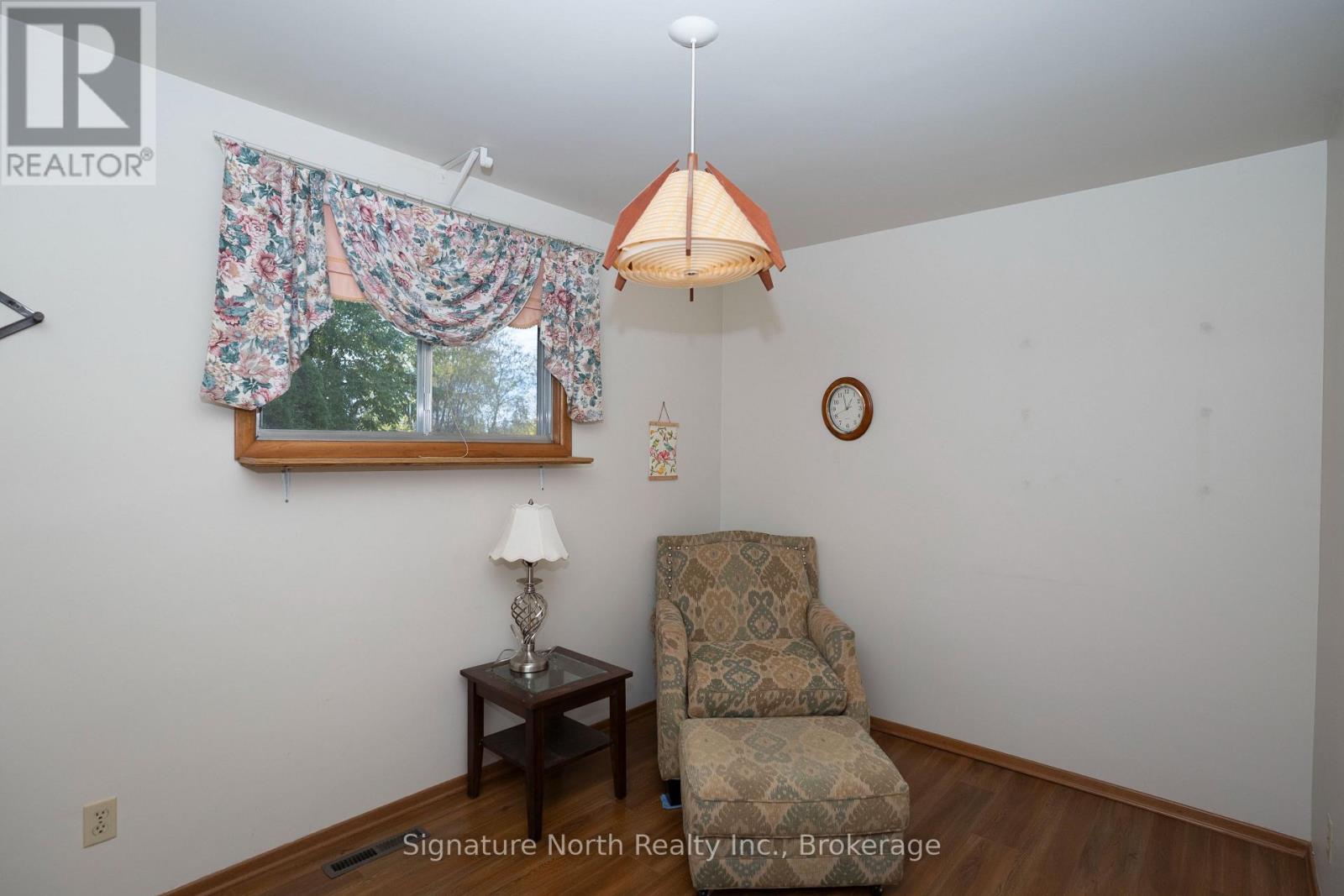 615 Hollylane Street Property Photo 25