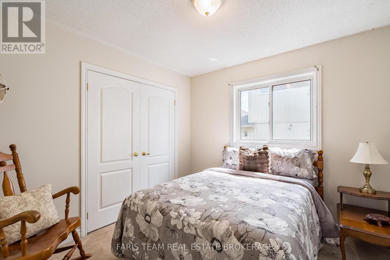 782 Greenwood Crescent Property Photo 21