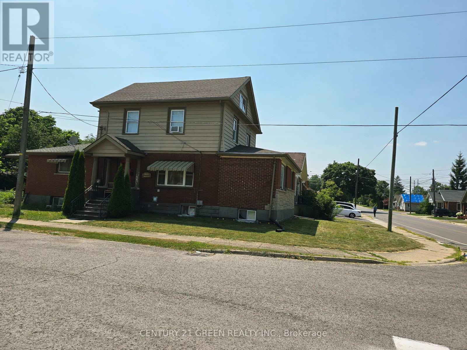 5166 Morrison Street Property Photo 5