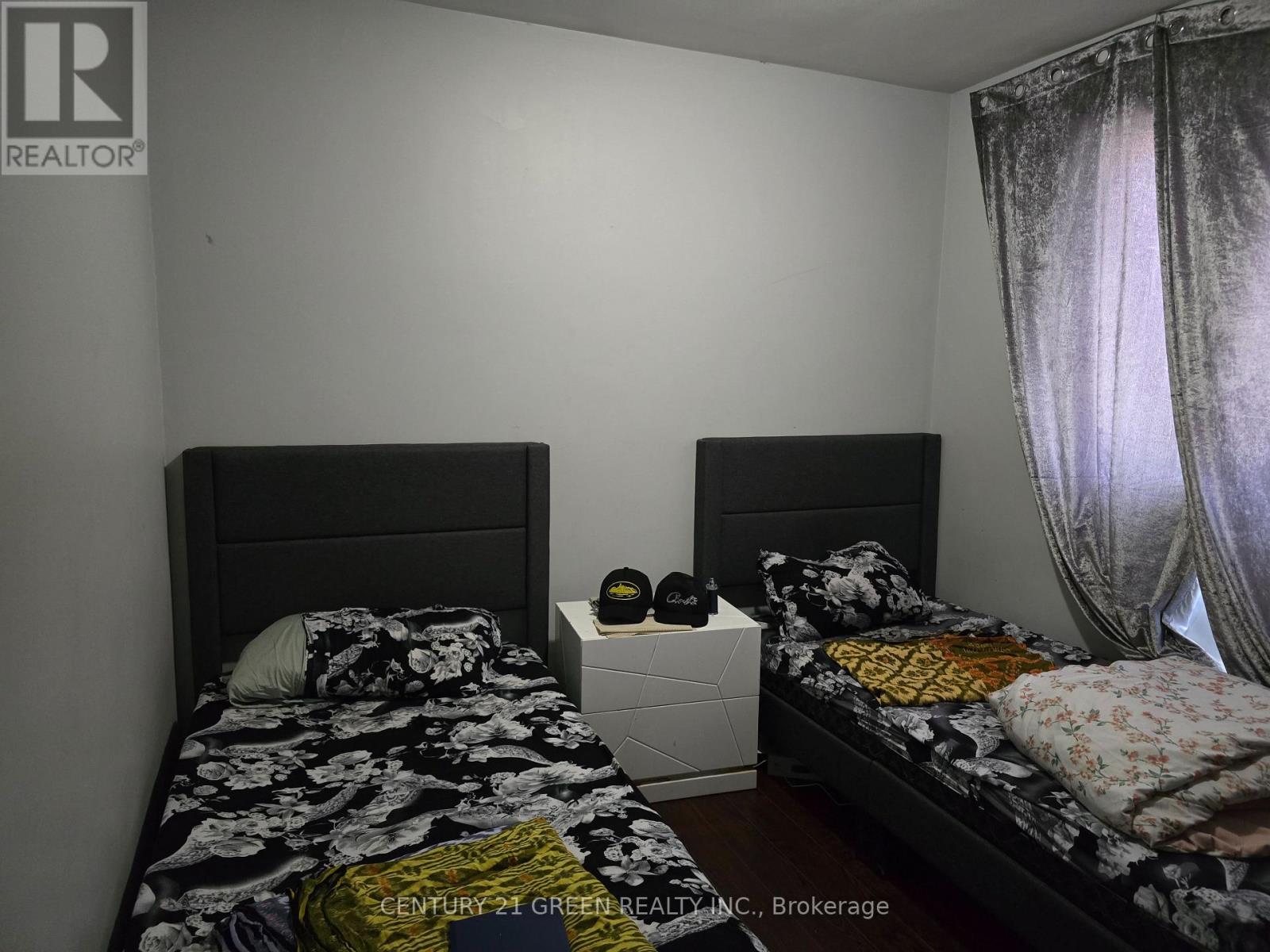 5166 Morrison Street Property Photo 7