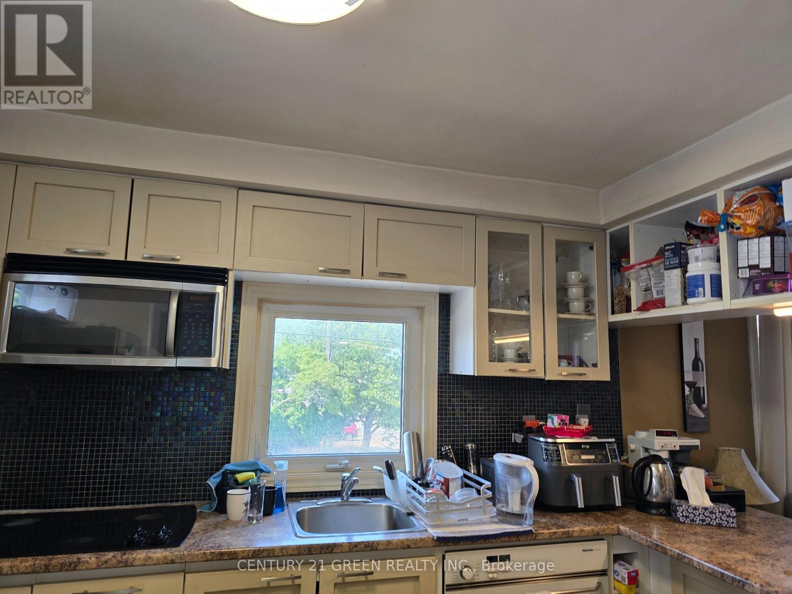 5166 Morrison Street Property Photo 18