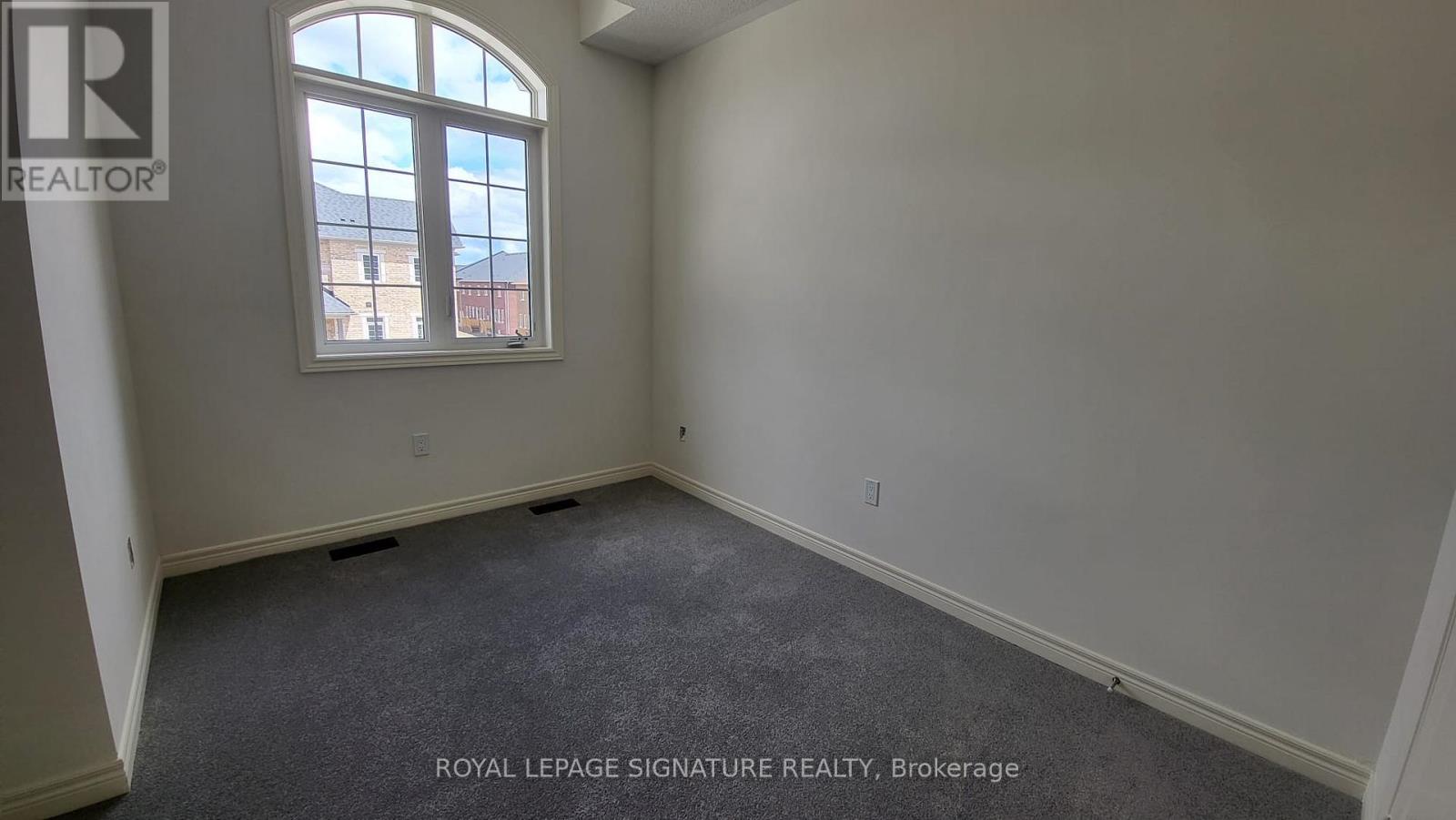 47 Gledhill Crescent Property Photo 15