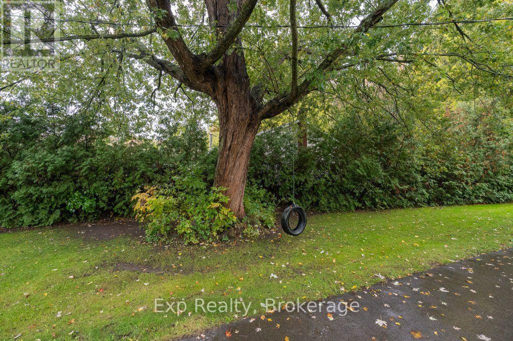 258 Alexander Road Property Photo 2