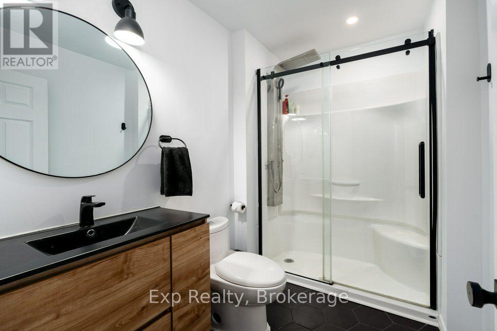 258 Alexander Road Property Photo 19