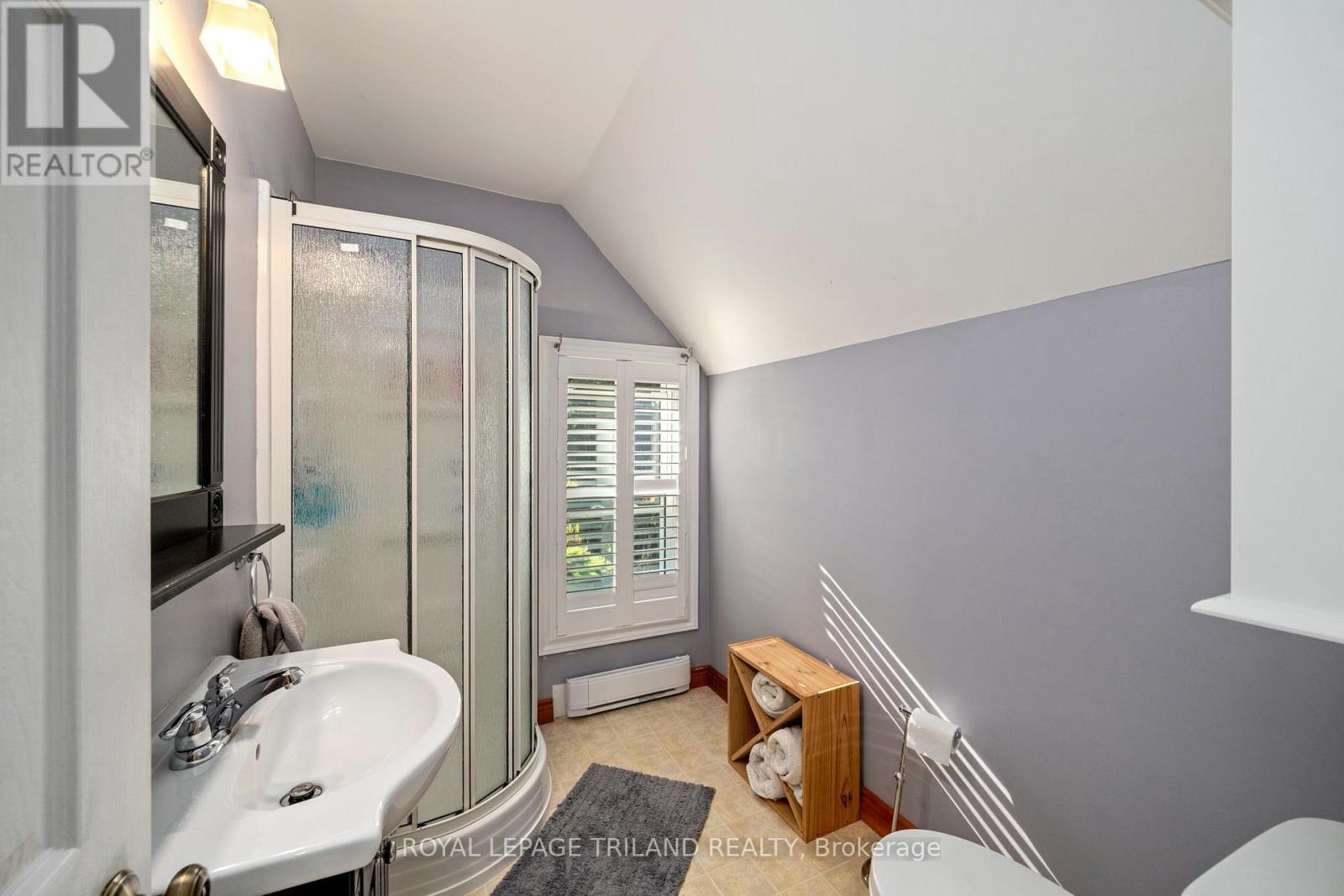 17459 Evelyn Drive Property Photo 40