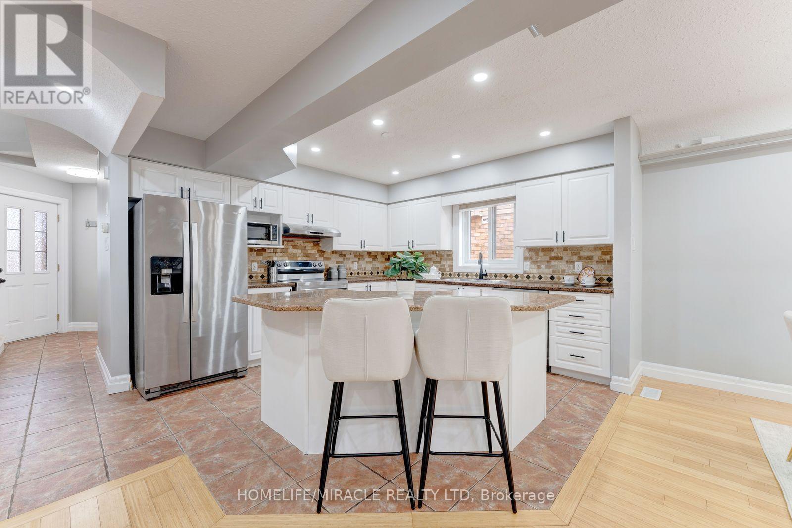 133 Steepleridge Street Property Photo 16