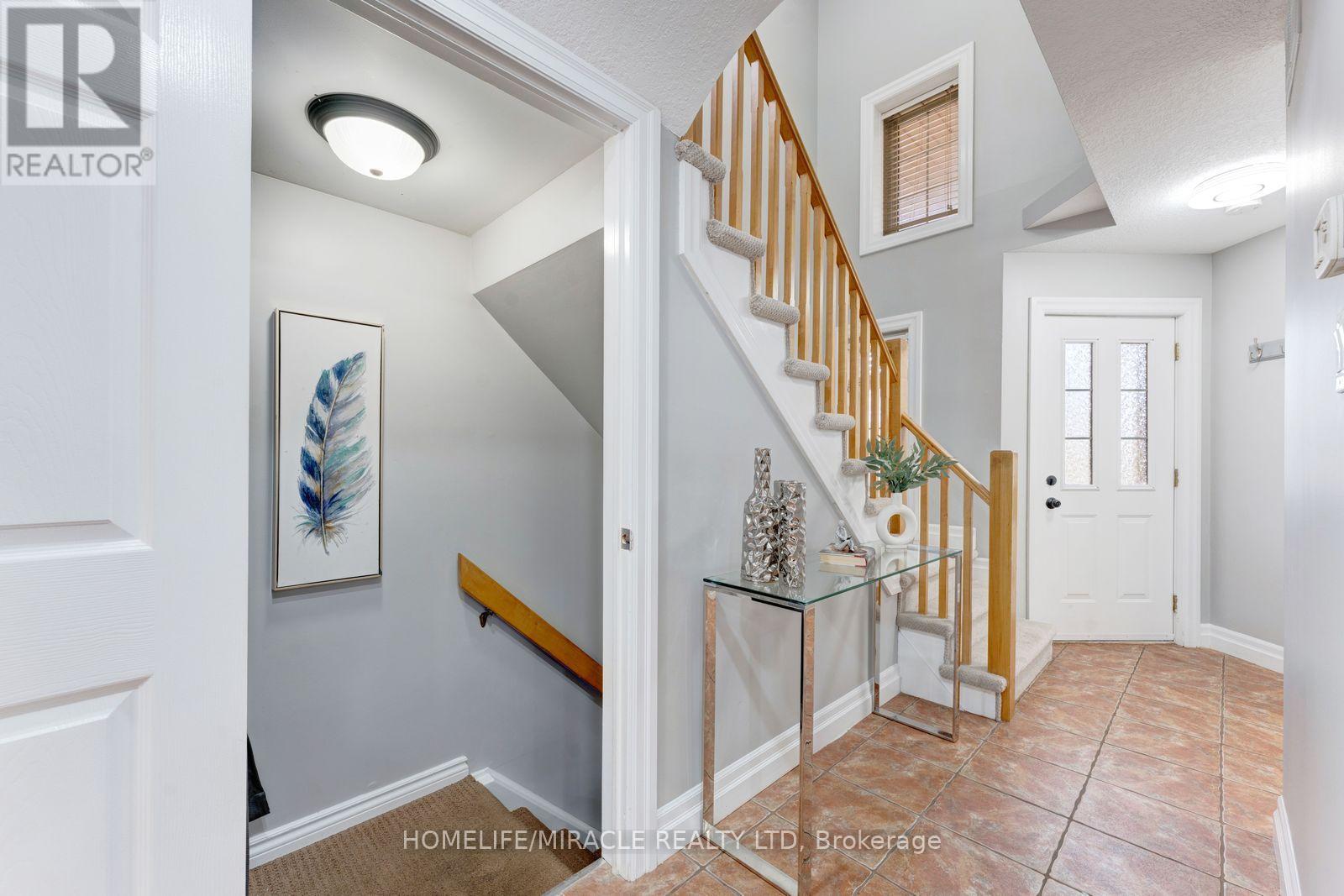 133 Steepleridge Street Property Photo 40
