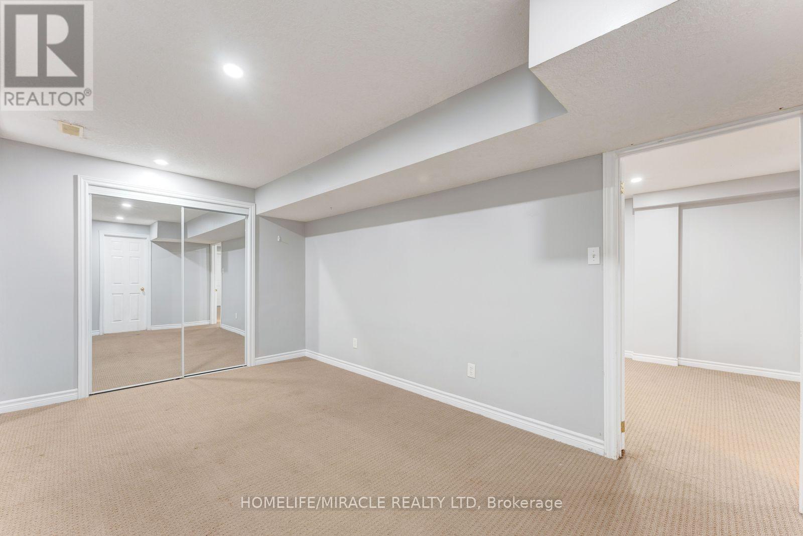 133 Steepleridge Street Property Photo 45
