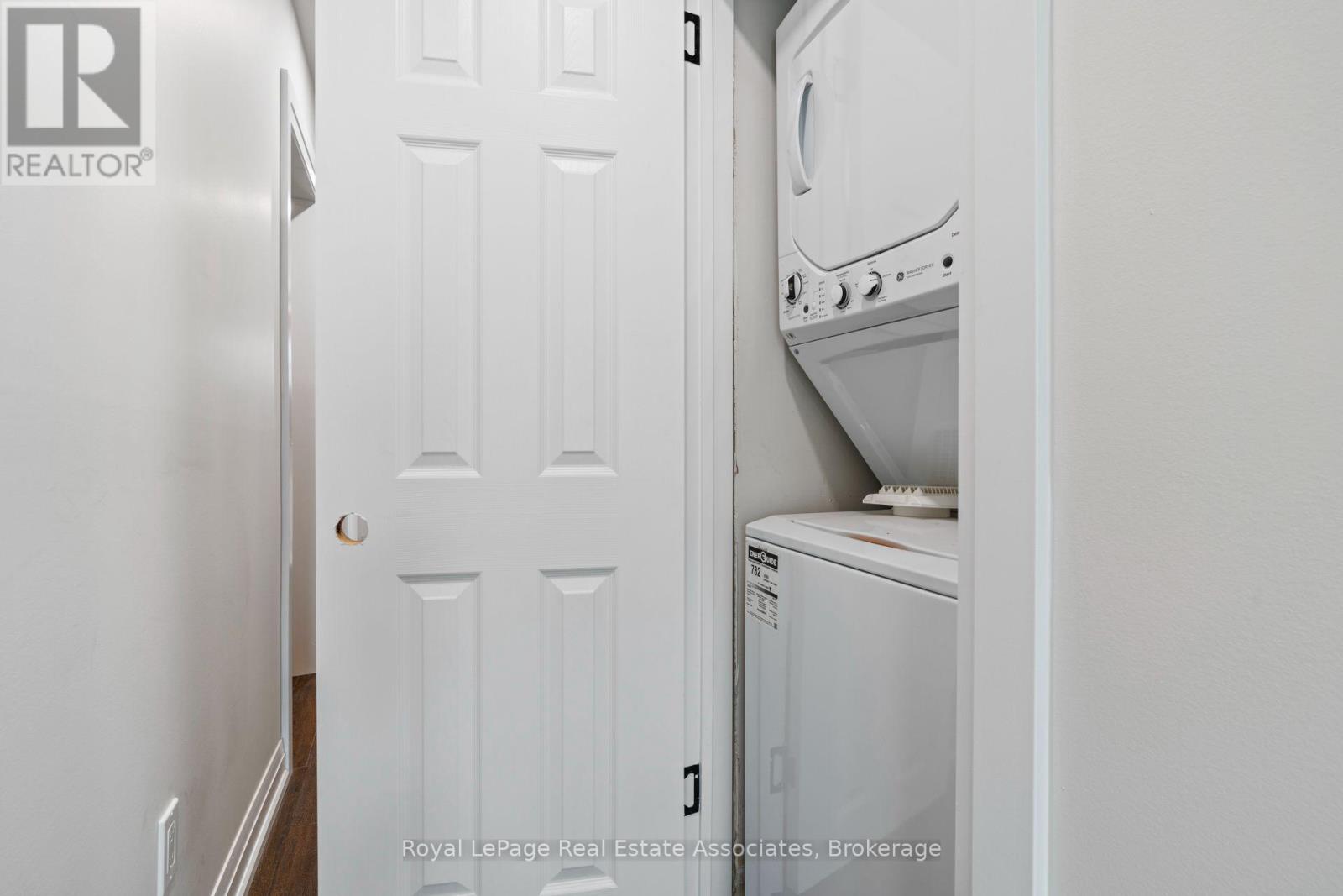 Upper - 23 Somerset Avenue Property Photo 23