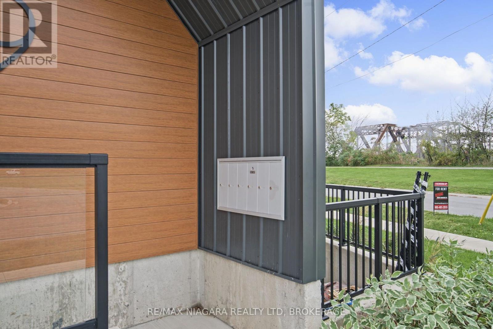 89 Sixth Street Property Photo 35